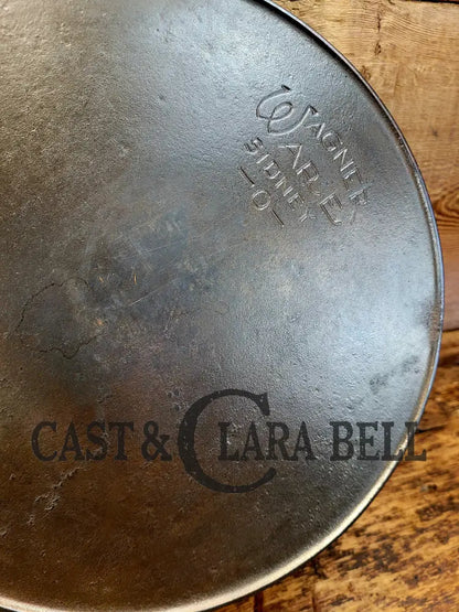 Big And Tough To Find! 1924 Wagner Ware #10 Cast Iron Skillet Stylized Logo And Heat Ring 1060.