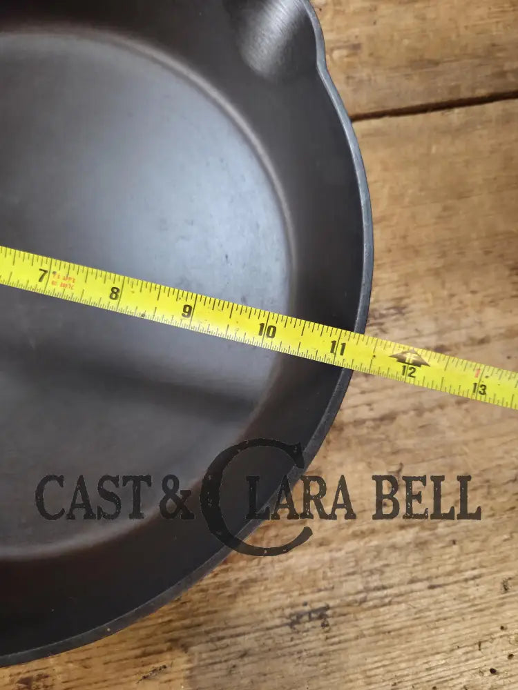 Big beautiful bacon skillet. Griswold #9 Cast Iron Skillet with Small Block Logo 710 F Skillet
