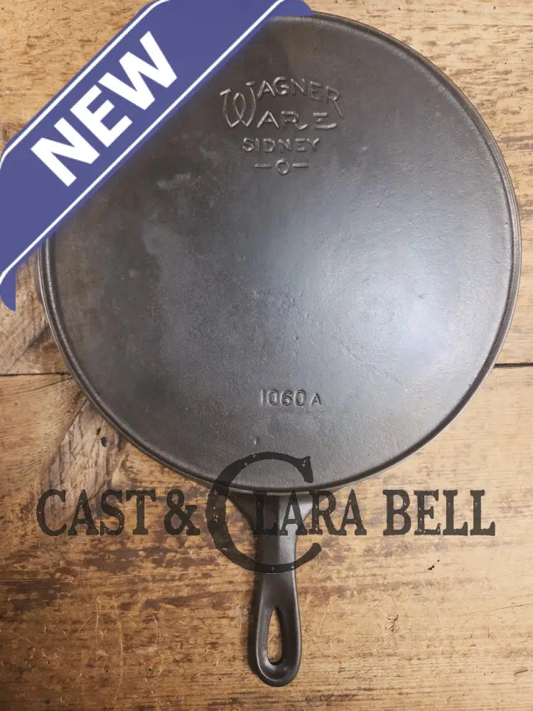 Big gorgeous and tough to find! 1924 Wagner Ware #10 Cast Iron Skillet with Stylized Logo AND heat ring 1060 A. SC24