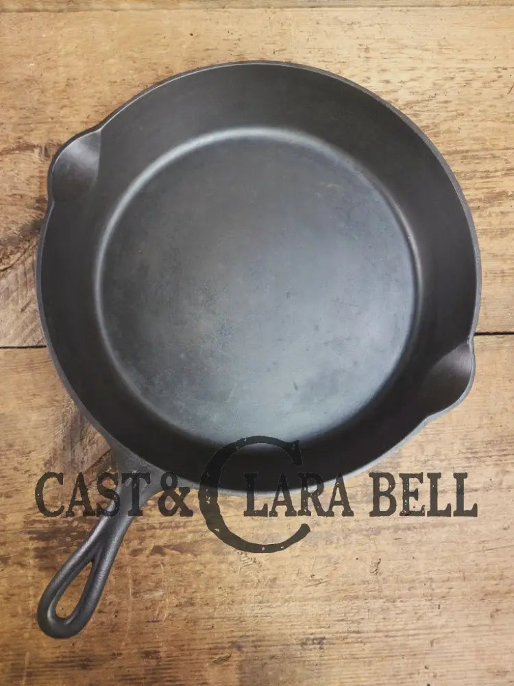 BIG skillet! 1920’s Griswold #10 Skillet large slant logo 716 Full E.P.U. Awesome everyday skillet. Great for steaks