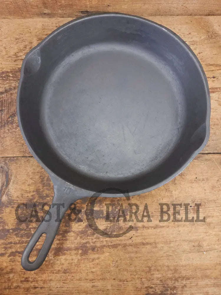 1930’s Big Wagner #10 Skillet 11 3/4 inch skillet Made in USA W. Great bacon skillet sleek glassy surface! SC24