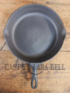 Big 1930’s Wagner Ware #10 Cast Iron Skillet with Stylized Logo 1060 E. Great Bacon skillet! SCF24 - Skillet