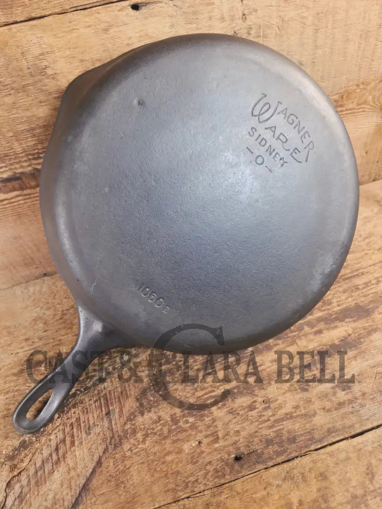 Big 1930’s Wagner Ware #10 Cast Iron Skillet with Stylized Logo 1060 E. Great Bacon skillet! SCF24 - Skillet
