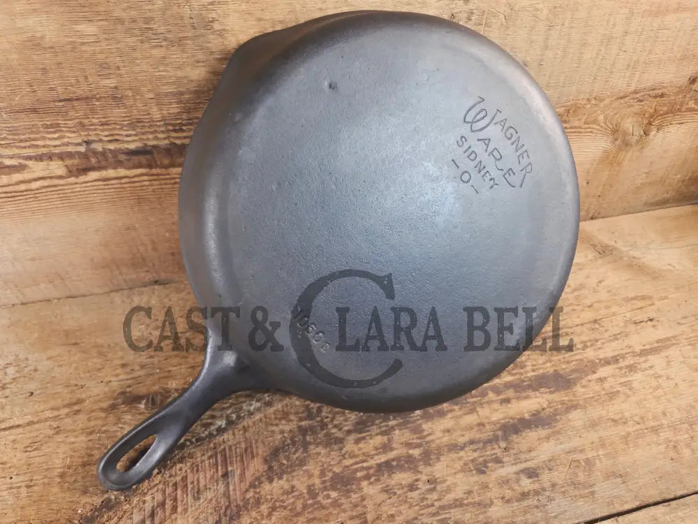 Big 1930’s Wagner Ware #10 Cast Iron Skillet with Stylized Logo 1060 E. Great Bacon skillet! SCF24 - Skillet