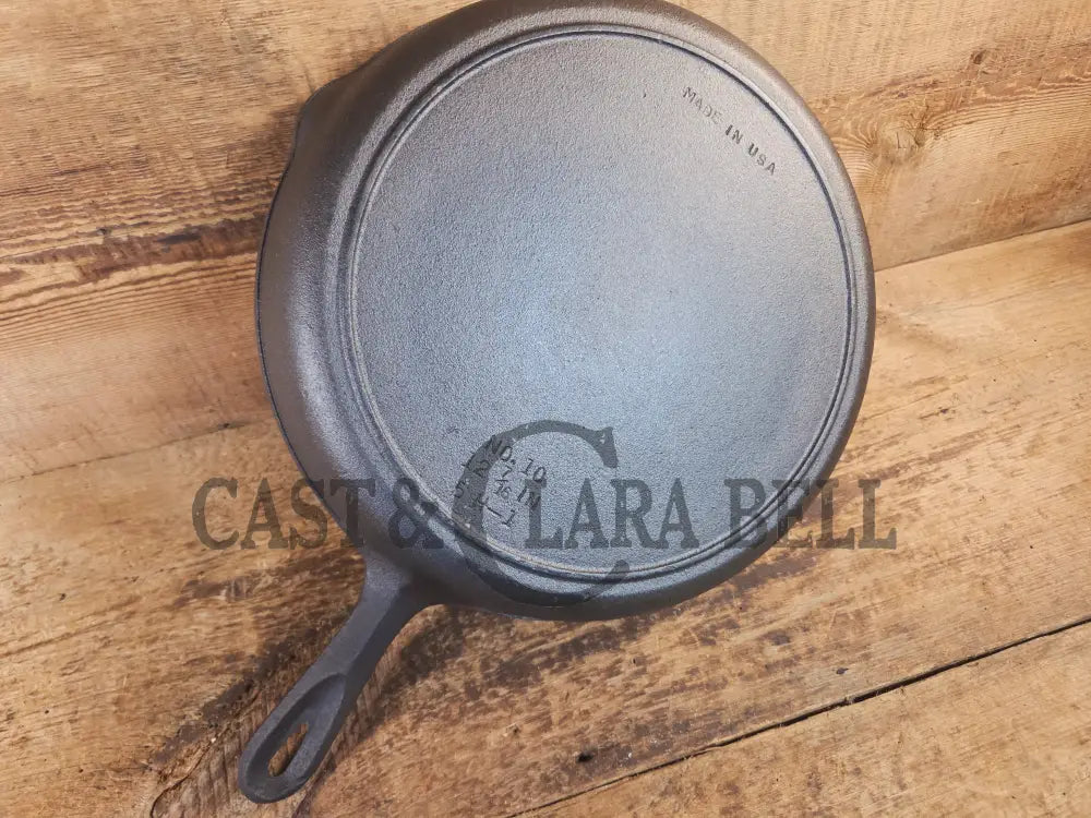 Birmingham Stove & Range Century Series #10 Skillet with beautiful swirls! 5 H-1 - Skillet