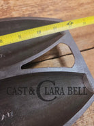 Calling all sourdough fanatics! This Griswold 2 Cup Vienna Bread Pan is a tough one to find! 1920’s Era Raised Letter