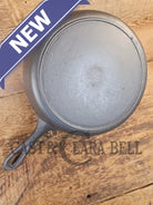 Classic 1910’s Lodge Raised #7 Heat Ring Single Notch. Light sleek and ready to cook with! - Skillet