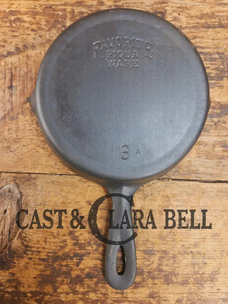Classic Egg Skillet! 1920’s Favorite Piqua Ware #3 Skillet 3 A Skillet