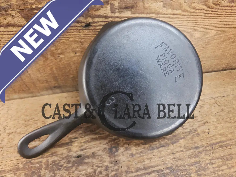 Classic Egg Skillet! 1920’s Favorite Piqua Ware #3 Skillet 3 A SC24 Skillet