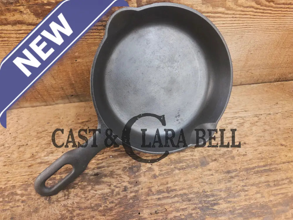 Classic Egg Skillet. 1940’s Griswold Iron Mountain #3 Cast Iron Egg Skillet with Heat Ring 1031 Skillet