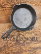 Classic Egg Skillet. 1940’s Griswold Iron Mountain #3 Cast Iron Egg Skillet with Heat Ring 1031 Skillet