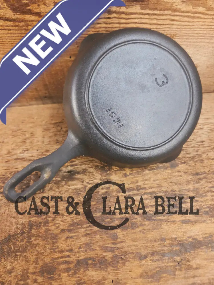 Classic Egg Skillet. 1940’s Griswold Iron Mountain #3 Cast Iron Egg Skillet with Heat Ring 1031 Skillet