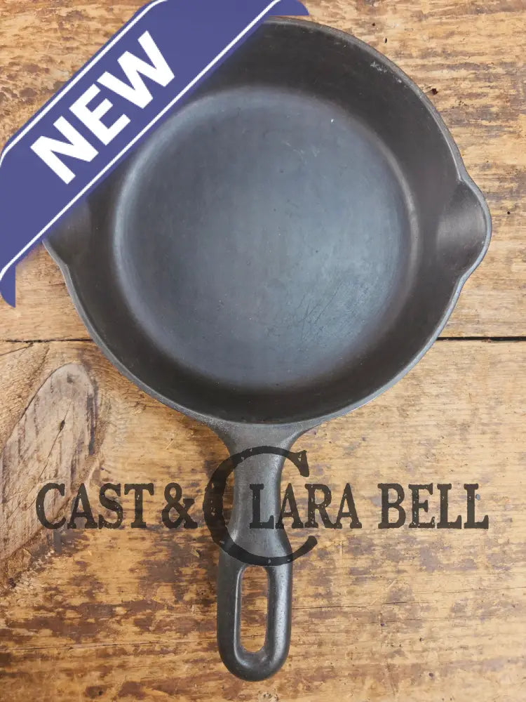 Classic Egg Skillet. 1940’s Griswold Iron Mountain #3 Cast Iron Egg Skillet with Heat Ring 1031 Skillet