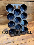 Classic! Griswold No. 10 Popover Pan 948. Variation 14 Closed Frame. Ready to make delicious brownies cupcakes or