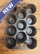 Classic! Griswold No. 10 Popover Pan 948. Variation 14 Closed Frame. Ready to make delicious brownies cupcakes or