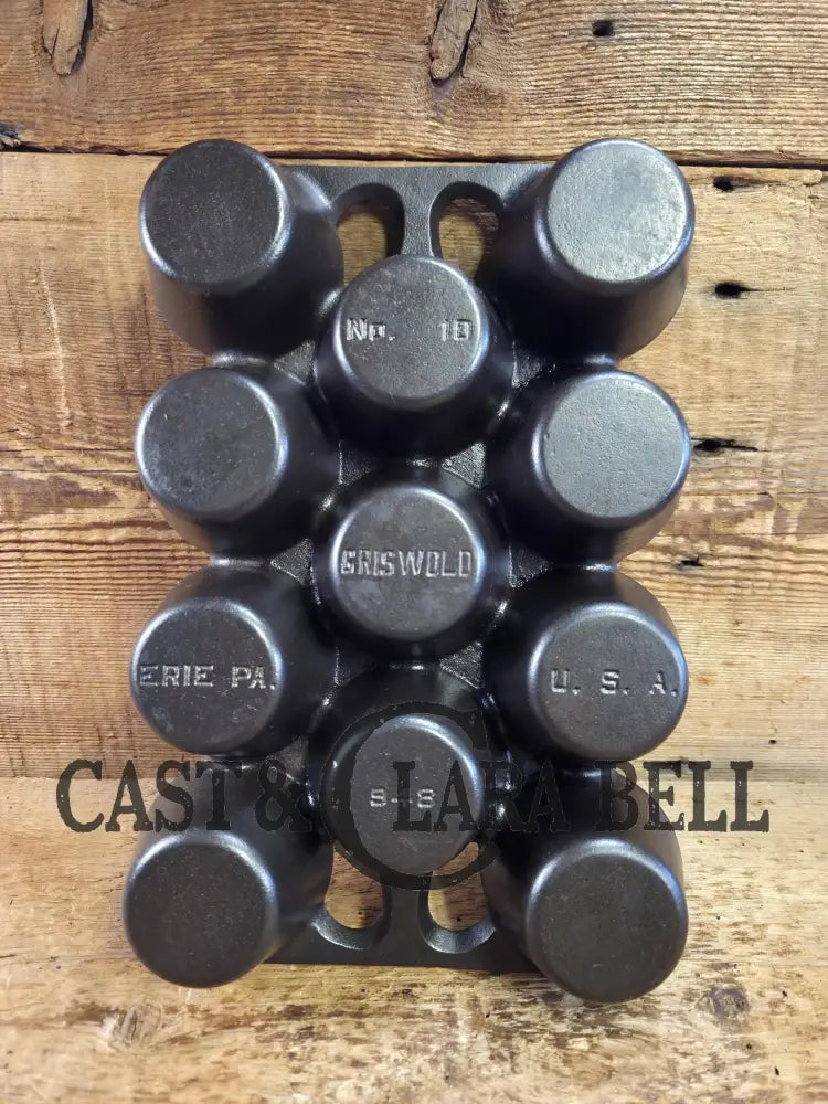 Classic! Griswold No. 10 Popover Pan 948. Variation 14 Closed Frame. Ready to make delicious brownies cupcakes or