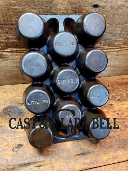 Classic! Griswold No. 10 Popover Pan 948. Variation 14 Closed Frame. Ready to make delicious brownies cupcakes or