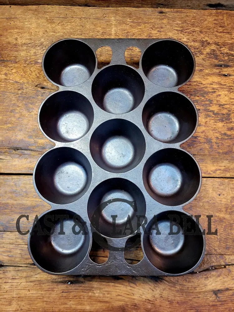 Classic! Griswold No. 10 Popover Pan 948. Variation 14 Closed Frame. Ready To Make Delicious