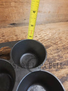 Classic! Griswold No. 10 Popover Pan 948. Variation 14 Closed Frame. Ready to make delicious brownies cupcakes or