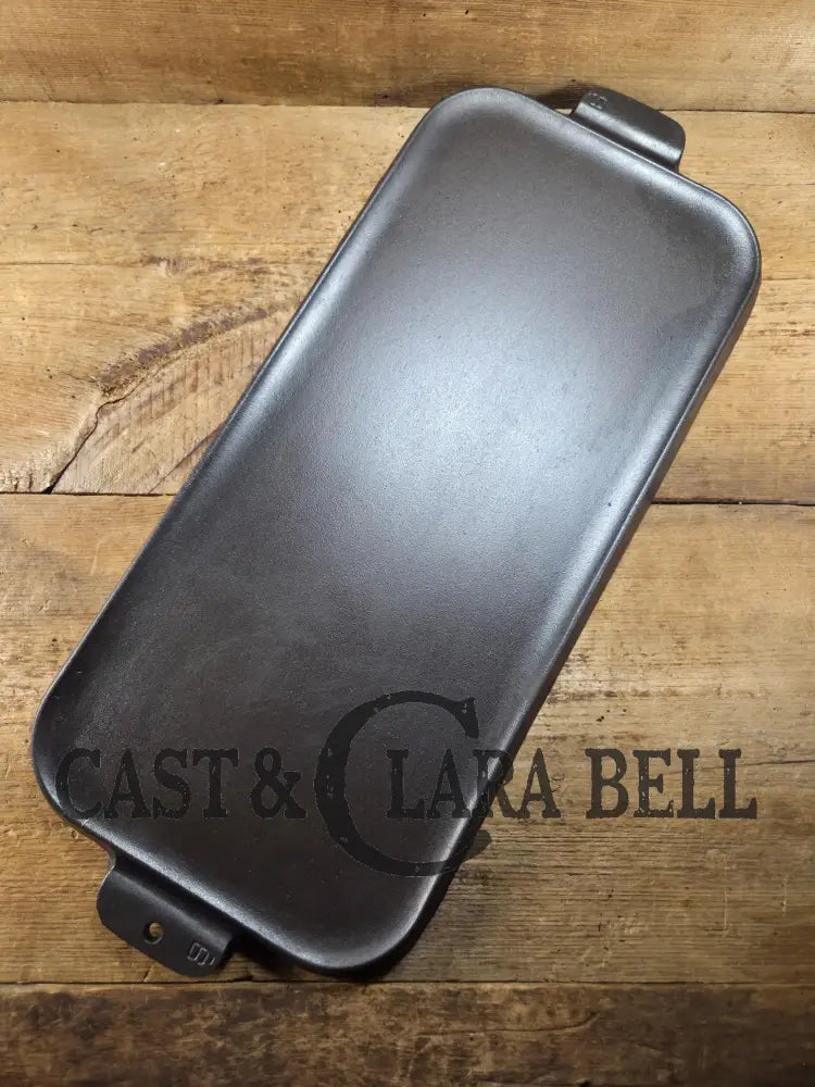 Classic HUGE Griswold #9 Long Griddle 909. Perfect for pancakes by the campfire or in your gourmet kitchen! Griddle