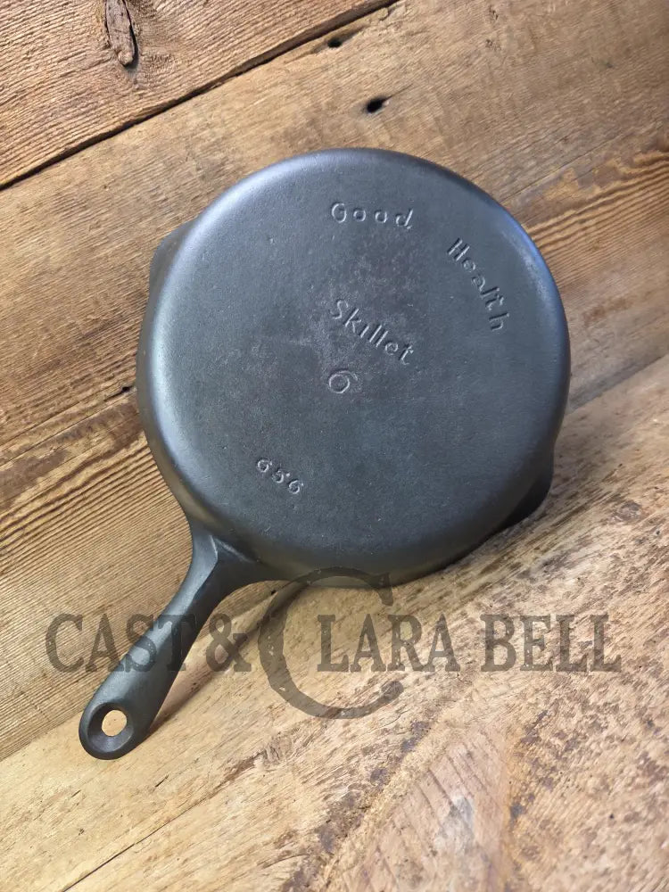 Classic saute skillet! 1930’s Griswold’s Good Health #6 Skillet 656. Beautiful piece to cook with or display. Made for
