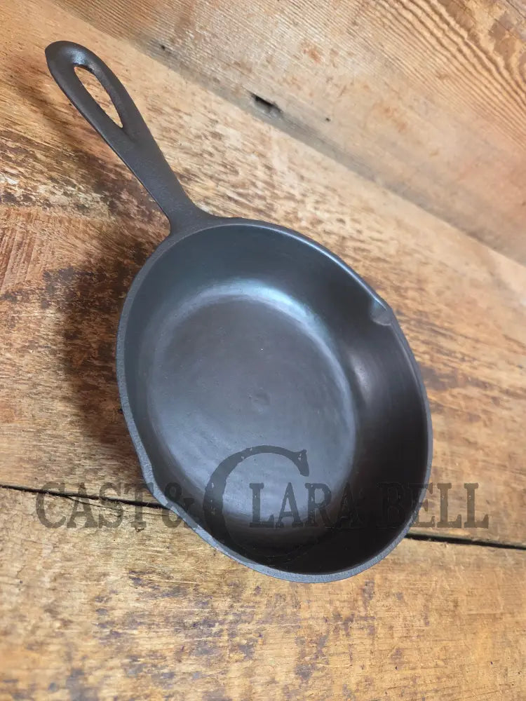 Classic southern skillet! Birmingham Stove & Range Century Series No. 3 Egg Skillet 6 5/8 - Skillet