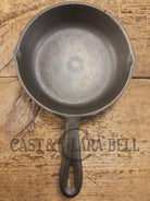 Classic southern skillet! Birmingham Stove & Range Century Series No. 3 Egg Skillet 6 5/8 inch SC24