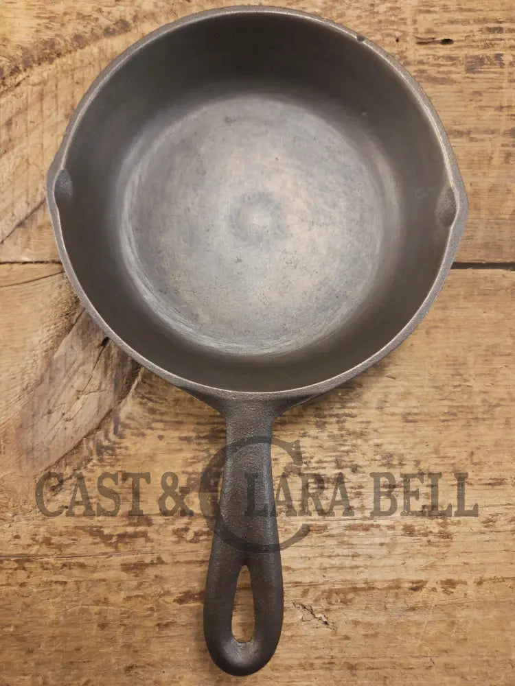 Classic southern skillet! Birmingham Stove & Range Century Series No. 3 Egg Skillet 6 5/8 inch SC24