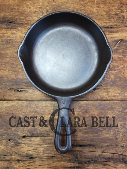 Classic Wagner Ware #3 Cast Iron Egg Skillet 1053 H. Great Single Serving Skillet