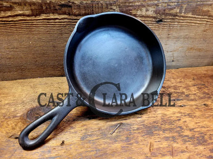 Classic Wagner Ware #3 Cast Iron Egg Skillet 1053 H. Great Single Serving Skillet