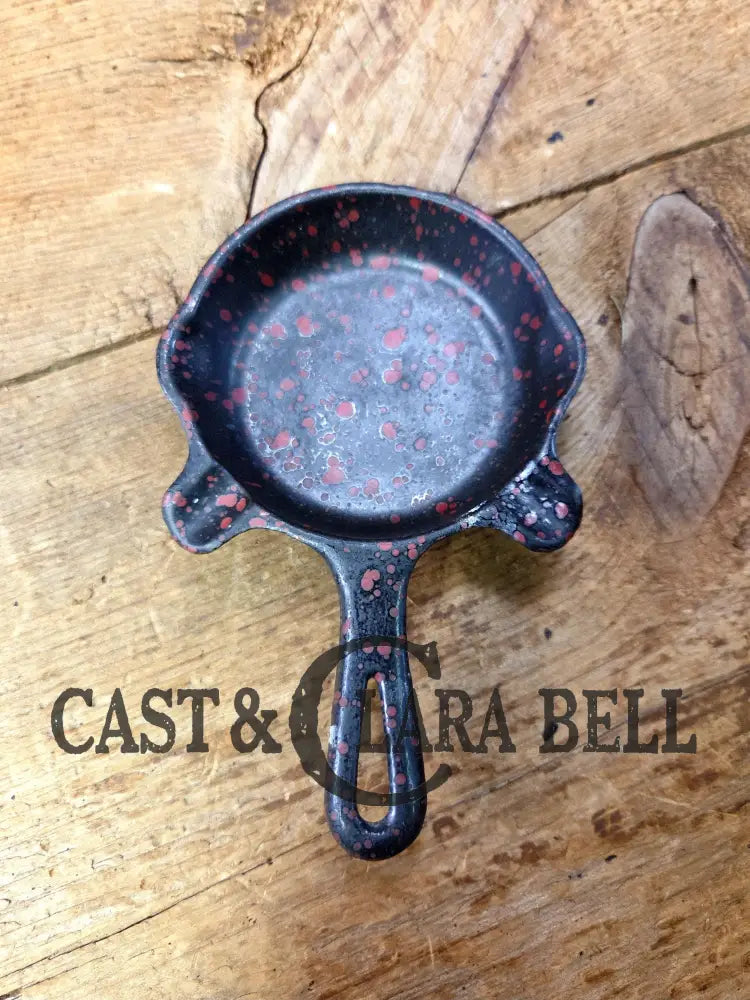 Collectible Griswold ’00’’ Ashtray / Spoon Rest with Black and Red Enamel! Small Novelty cast iron skillet for display