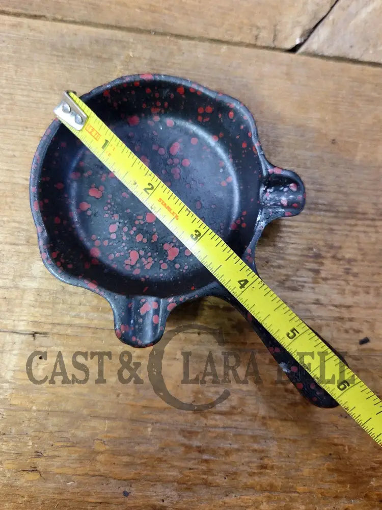 Collectible Griswold ’00’’ Ashtray / Spoon Rest with Black and Red Enamel! Small Novelty cast iron skillet for display