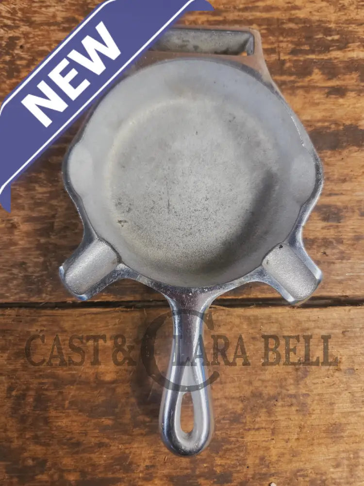 Collectible Griswold 570 Ashtray / Spoon Rest. Small Novelty cast iron (Patent 100,021 skillet for display or stove!