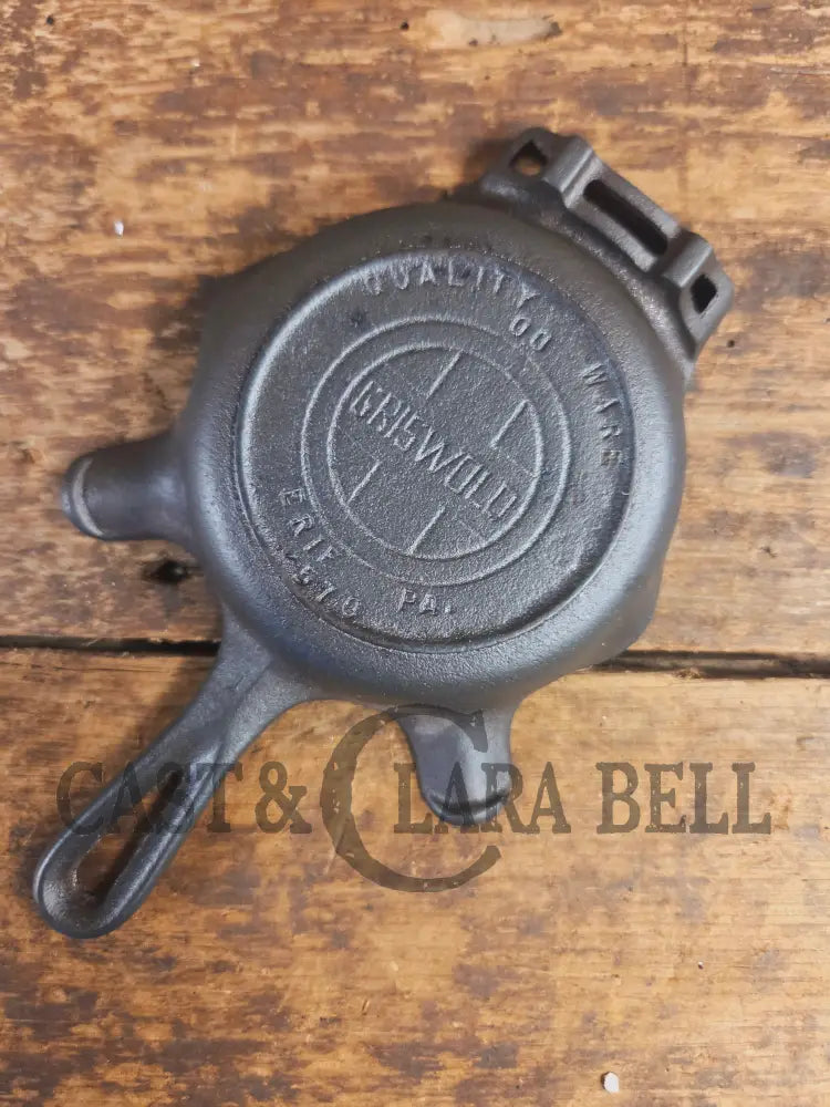Collectible Griswold 570 Ashtray / Spoon Rest. Small Novelty cast iron skillet for display or stove! Fully Restored so