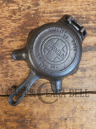 Collectible Griswold 570 Ashtray / Spoon Rest. Small Novelty cast iron skillet for display or stove! Fully Restored so