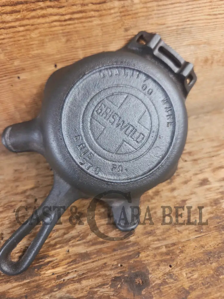 Collectible Griswold 570 Ashtray / Spoon Rest. Small Novelty cast iron skillet for display or stove! Fully Restored so