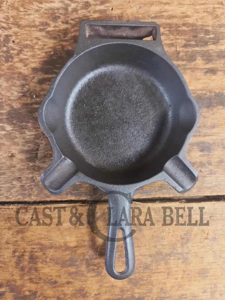 Collectible Griswold 570 Ashtray / Spoon Rest. Small Novelty cast iron skillet for display or stove! Fully Restored so