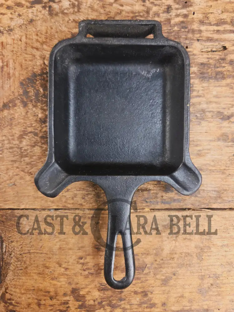Collectible Griswold 770 Ashtray / Spoon Rest. Small Novelty cast iron skillet for display or stove! Fully Restored so