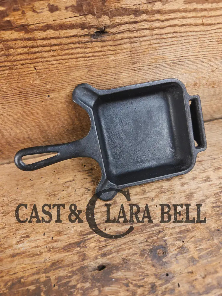 Collectible Griswold 770 Ashtray / Spoon Rest. Small Novelty cast iron skillet for display or stove! Fully Restored so