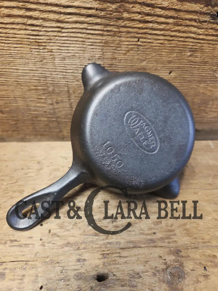 Collectible Wagner ’00’’ Ashtray / Spoon Rest. Small Novelty cast iron skillet for display or stove! Fully Restored so
