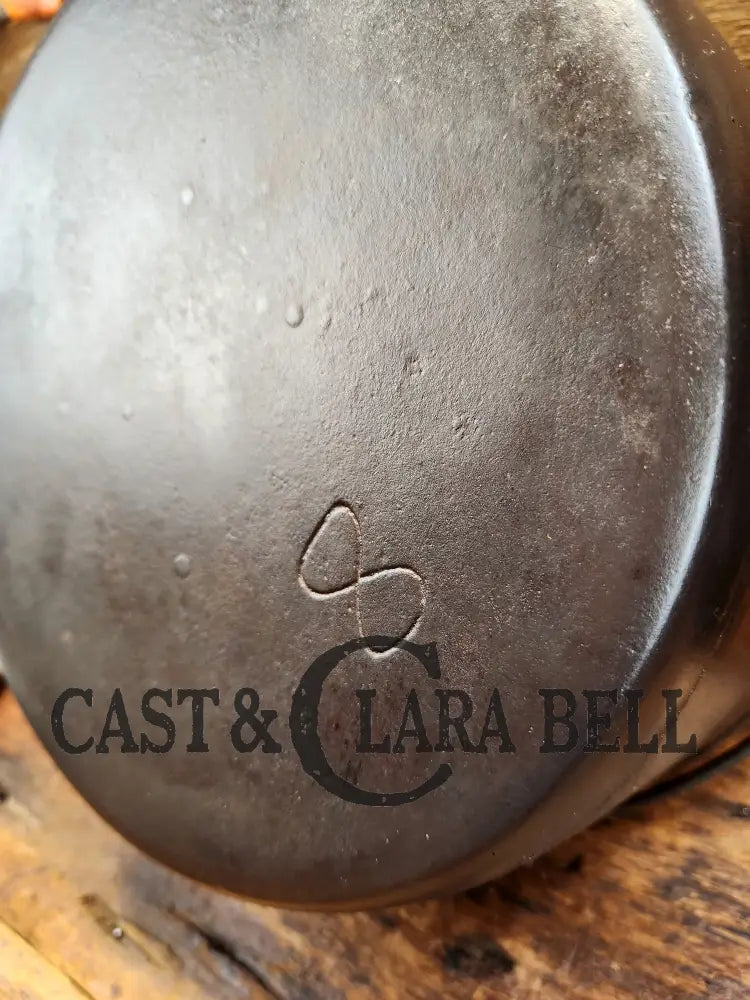 Collectors Piece. Hard To Find 1910’S Lodge #8 Split Bail Dutch Oven With Arc Logo And Lid. Ovens