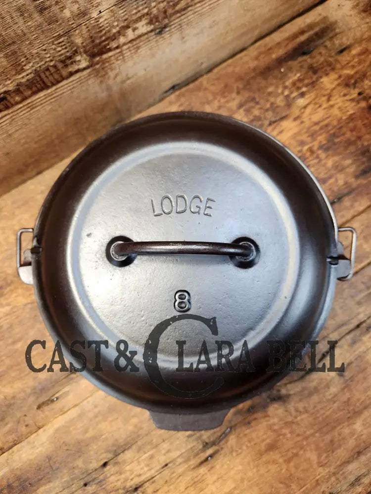 Collectors Piece. Hard To Find 1910’S Lodge #8 Split Bail Dutch Oven With Arc Logo And Lid. Ovens