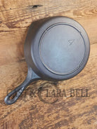 Collector’s Piece! Very Cool Lodge #4 Skillet with 3 Notch and #3 marking - Skillet