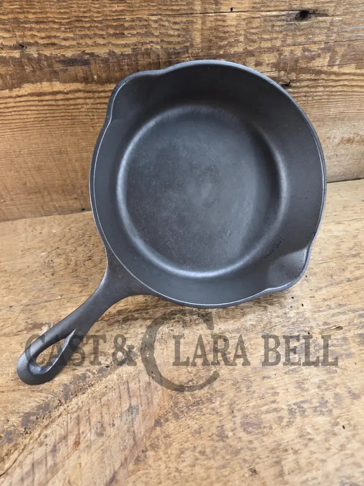 Collector’s Piece! Very early 1900’s Lodge #4 Skillet with 1 Notch Heat Ring Raised ’A I’ Skillet