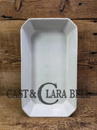 Cool and not often seen! 1940’s Griswold No. 81 ’Yellow and Cream’ enameled casserole dish!