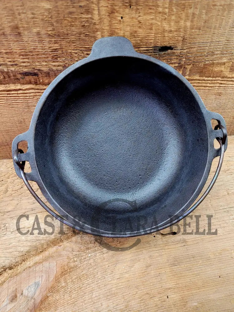 Cool Small Wagner Candy Bowl. Circa 1950’S Great For Serving And Display In Your Gourmet Kitchen!