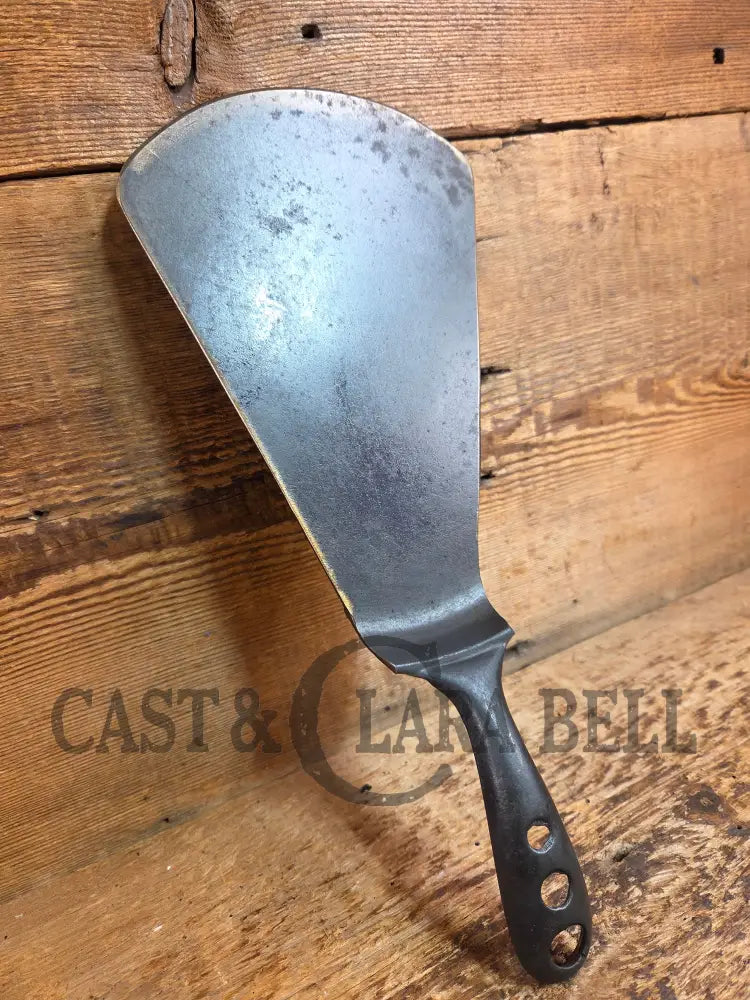 Custom made #8 Early 1900’s Wagner Cast Iron Griddle Spatula. Reclaimed from a tough to find early Wagner skillet