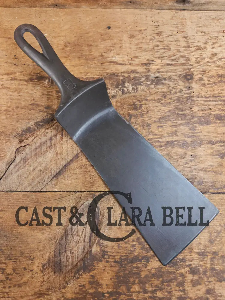 Custom made #8 Griswold Cast Iron Skillet Spatula. Reclaimed 1940’s Griswold Small Block skillet. Awesome gift for the