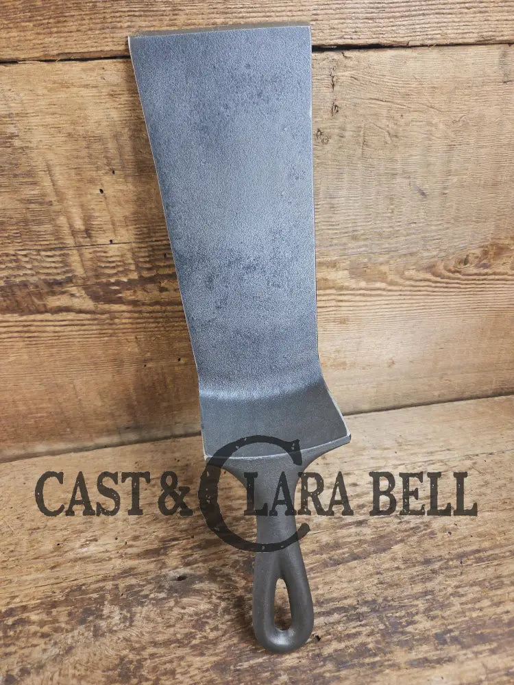 Custom made #8 Vintage Lodge Cast Iron Skillet Spatula D1 markings. Reclaimed from vintage 3 notch Lodge skillet. Great