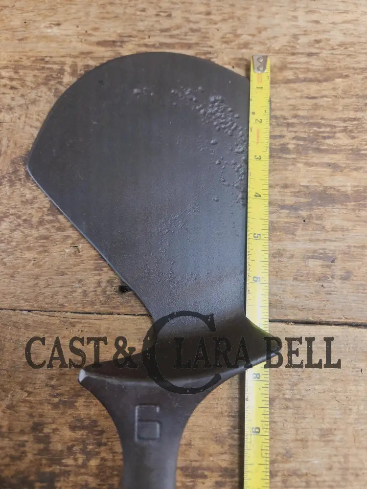 Custom made Griswold Large Block #6 repurposed spatula. From an ordinary cracked skillet into a creative and amazing